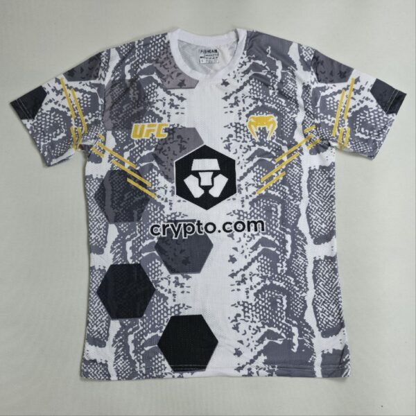 photo 2025 10 13 14 44 17 2 (سایت کیسه بوکس)